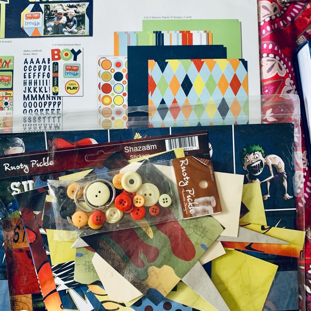 Scrapbooking bundle - Picture 5 of 12